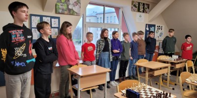 Rekordliels dalībnieku skaits skolas šaha čempionātā